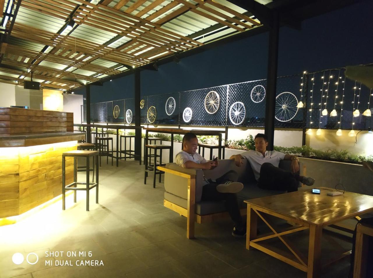 Mustika Gajah Mada Hotel Yakarta Exterior foto