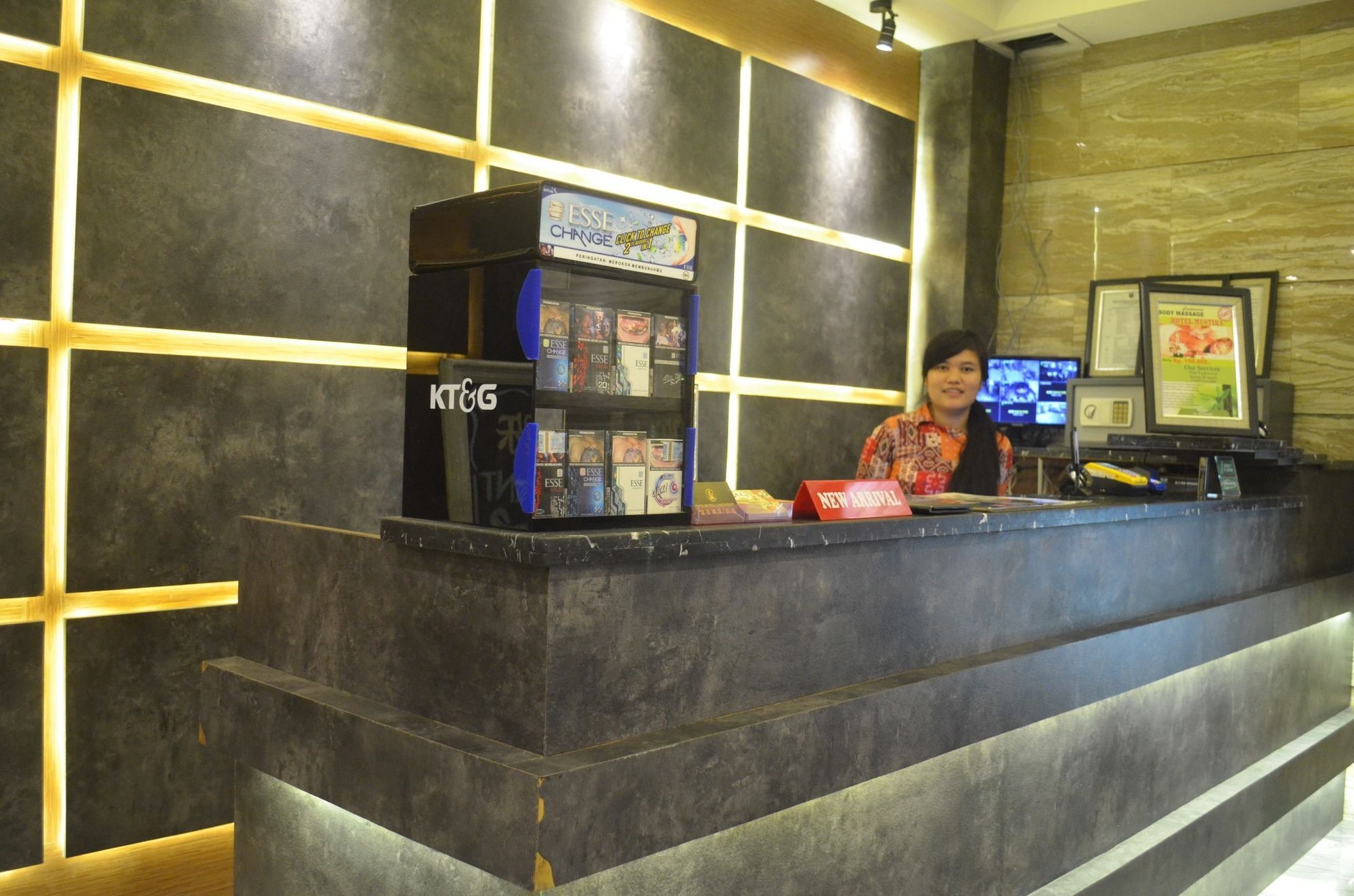 Mustika Gajah Mada Hotel Yakarta Exterior foto