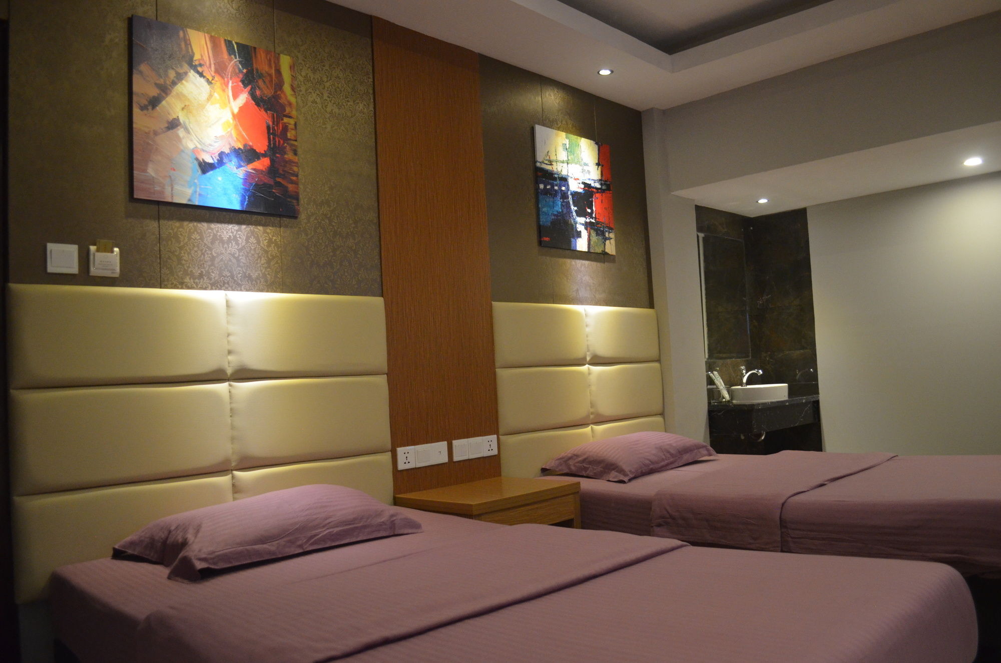 Mustika Gajah Mada Hotel Yakarta Exterior foto